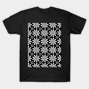 Black and white flower plant pattern T-Shirt